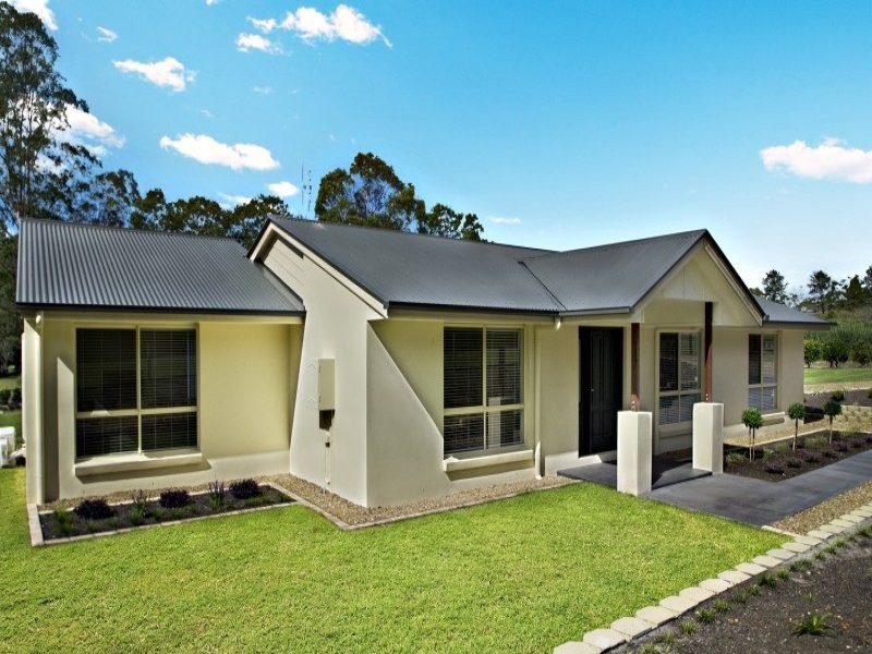 1 Hillfoot Lane, Montville QLD 4560