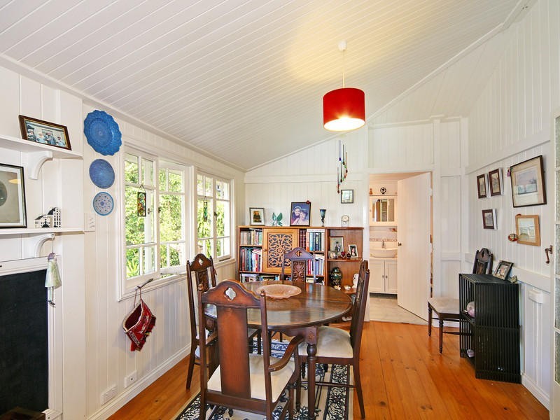 15 Miva Street, Maleny QLD 4552