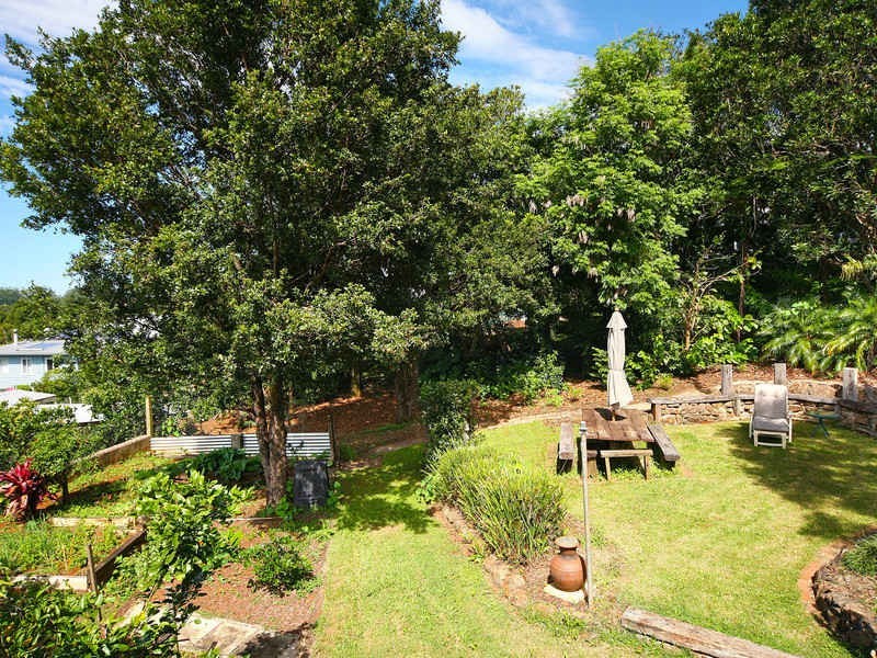 15 Miva Street, Maleny QLD 4552