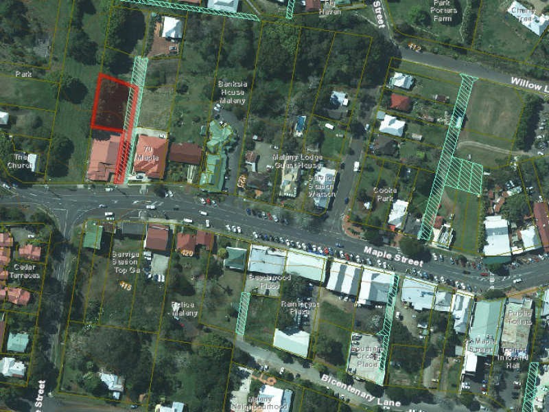 72A Maple Street, Maleny QLD 4552