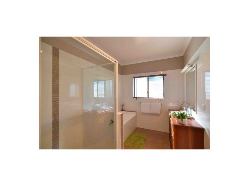 5 Gemelle Court, Maleny QLD 4552