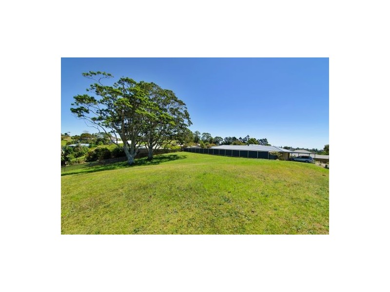 1 Oak Court, Maleny QLD 4552