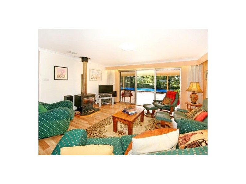 11 Witta Road, Maleny QLD 4552