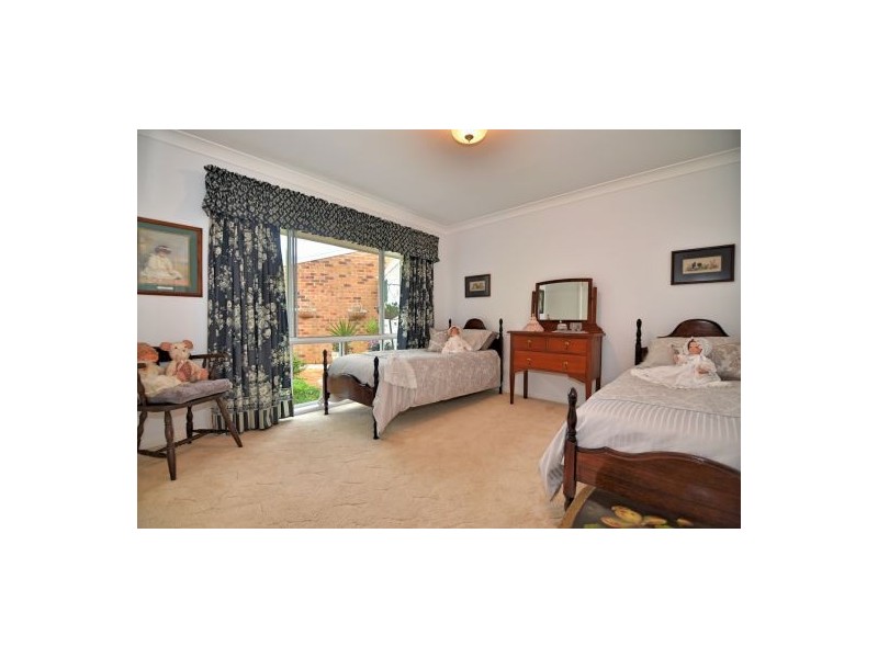 5 Mary Cairncross Avenue, Maleny QLD 4552