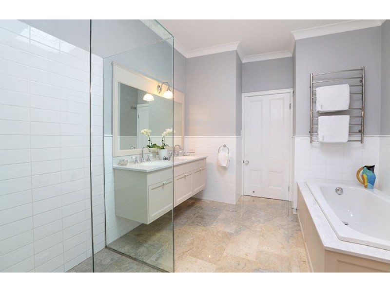 1 Vale End, Maleny QLD 4552