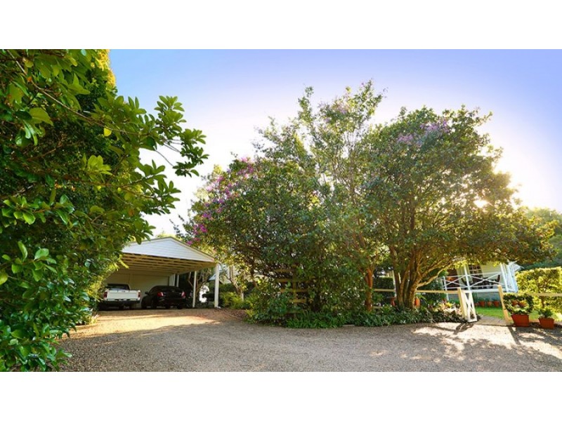 1 Vale End, Maleny QLD 4552