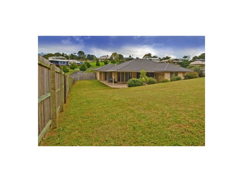 19 Macaranga Street, Maleny QLD 4552