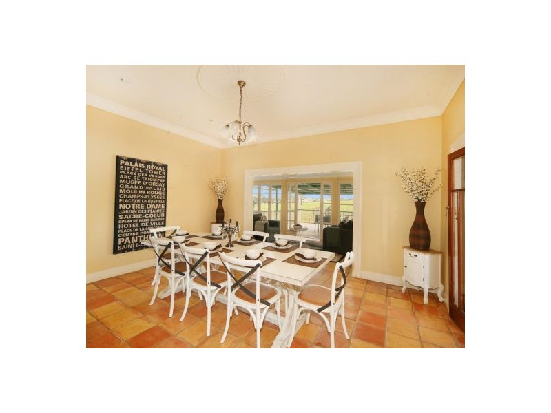 21 Centenary Drive, Maleny QLD 4552