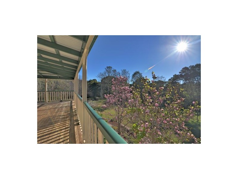 21 Centenary Drive, Maleny QLD 4552