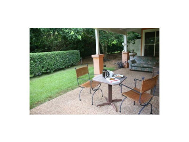 23 Sinclairs Lane, Maleny QLD 4552