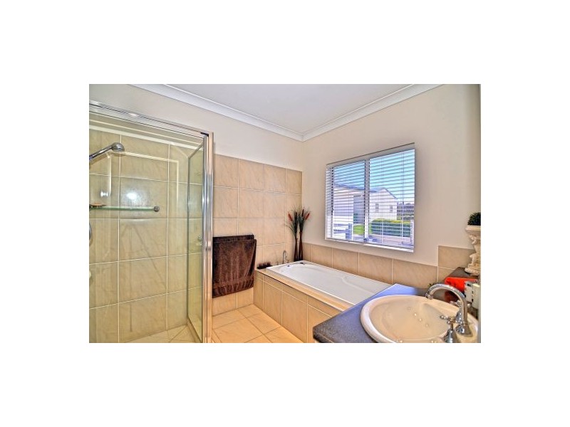 13 Lansdowne Rise, Maleny QLD 4552