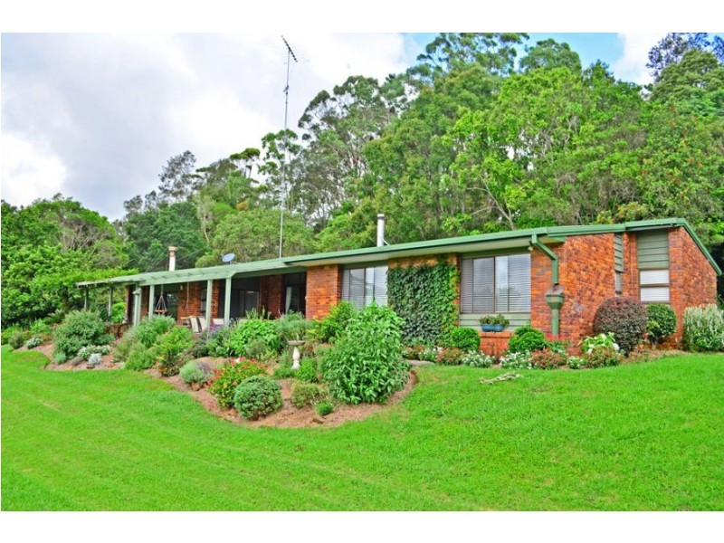 125 Schultz Road, Maleny QLD 4552