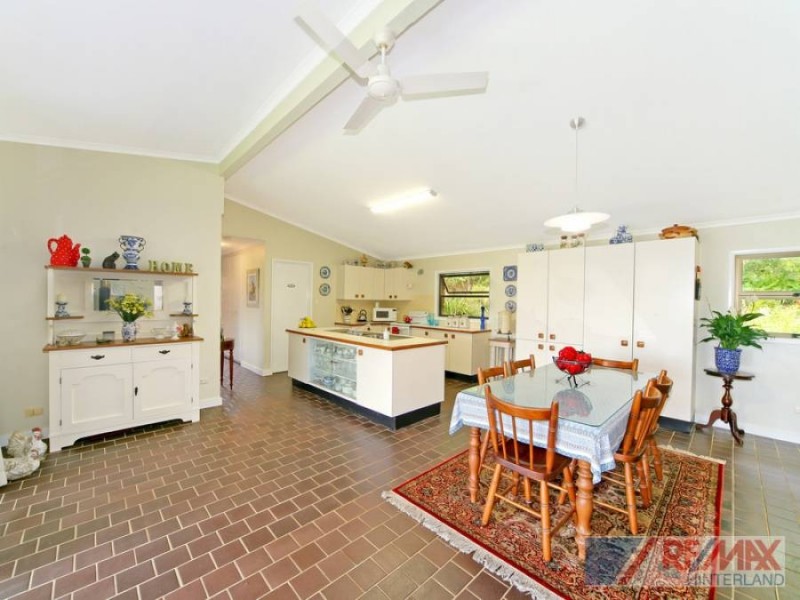 125 Schultz Road, Maleny QLD 4552