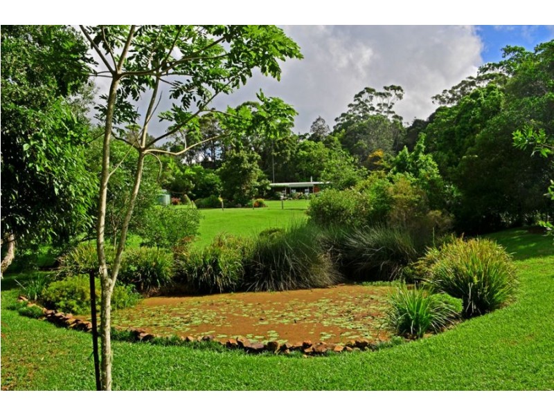 125 Schultz Road, Maleny QLD 4552