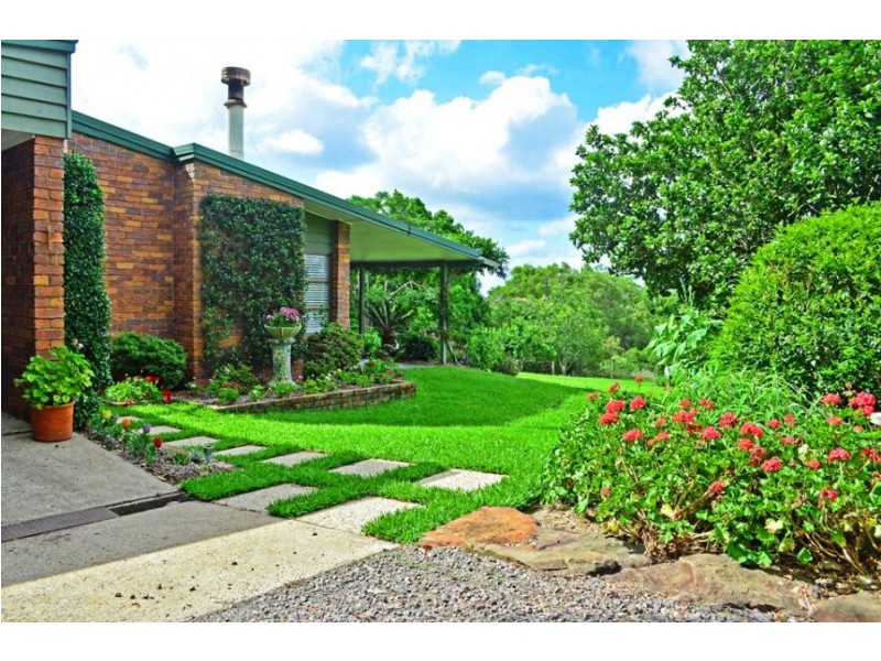 125 Schultz Road, Maleny QLD 4552