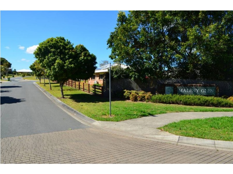37 Water Gum Crescent, Maleny QLD 4552