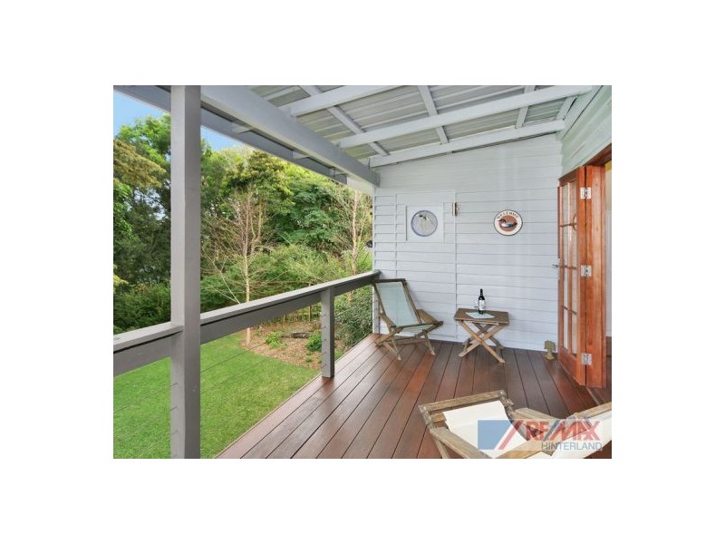 18 Ash Street, Maleny QLD 4552
