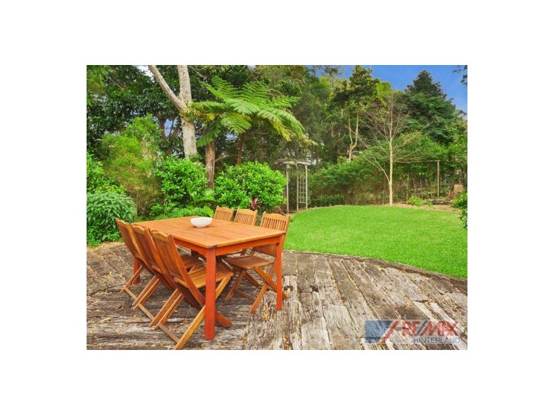 18 Ash Street, Maleny QLD 4552