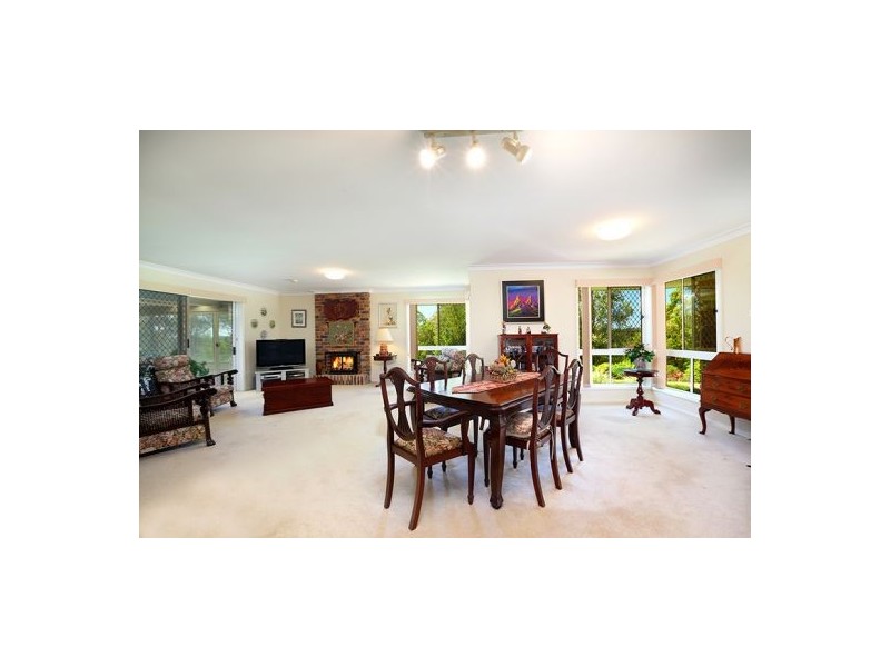 30 Nothling Lane, Maleny QLD 4552