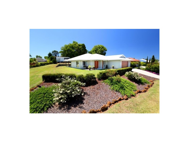 15 Water Gum Crescent, Maleny QLD 4552