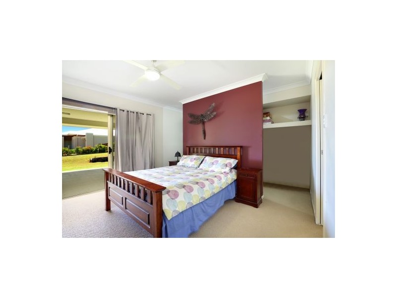 15 Water Gum Crescent, Maleny QLD 4552