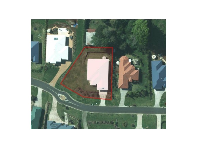 15 Water Gum Crescent, Maleny QLD 4552