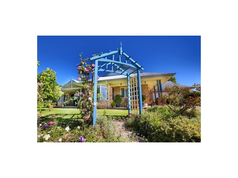 50 Watson Lane, Maleny QLD 4552