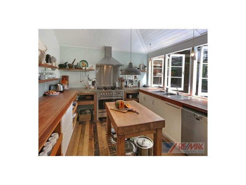 7 Tamarind Street, Maleny QLD 4552