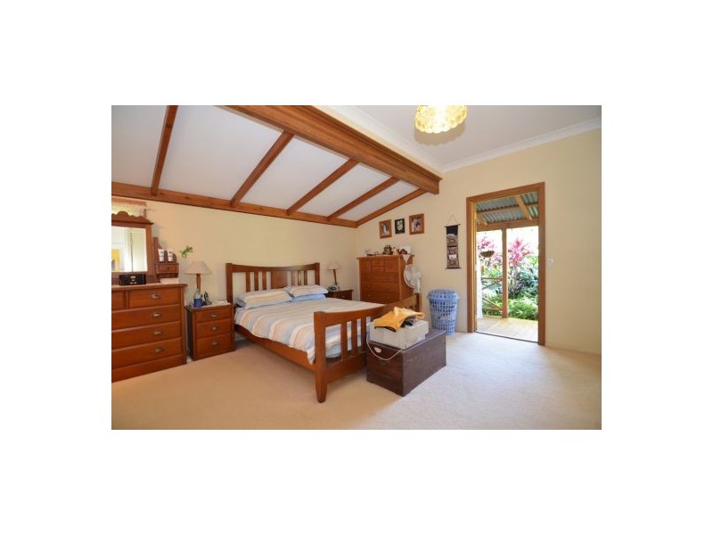 20 Centenary Drive, Maleny QLD 4552