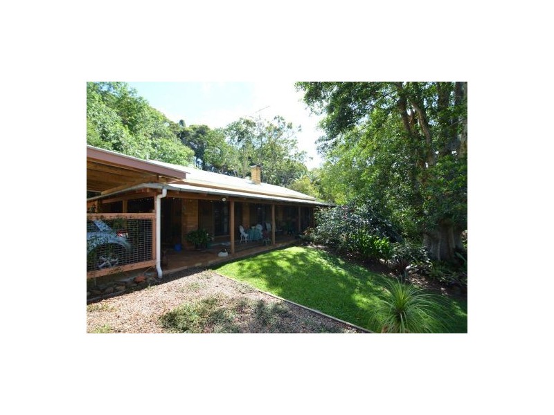 20 Centenary Drive, Maleny QLD 4552