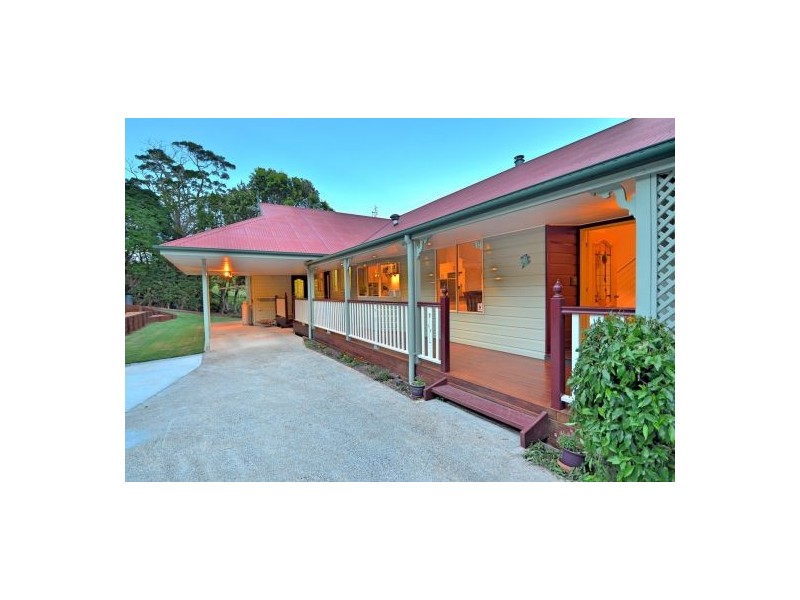 44 Palm Street, Maleny QLD 4552