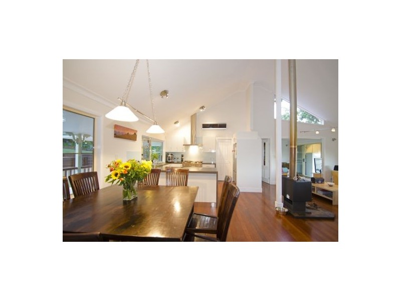 44 Palm Street, Maleny QLD 4552