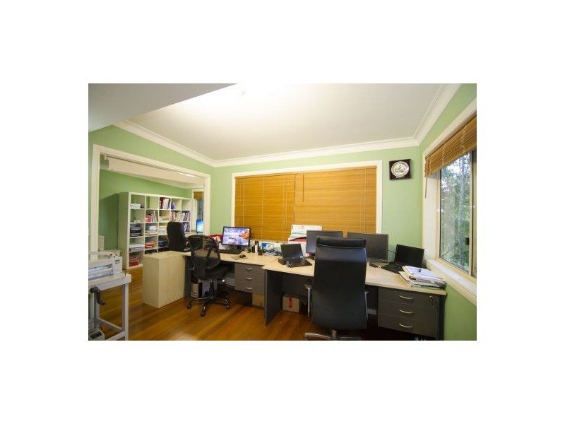 44 Palm Street, Maleny QLD 4552