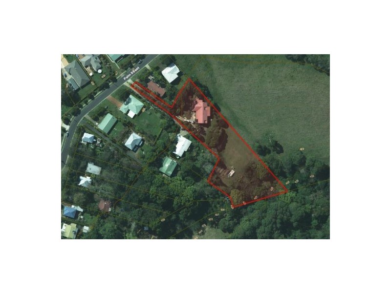 44 Palm Street, Maleny QLD 4552