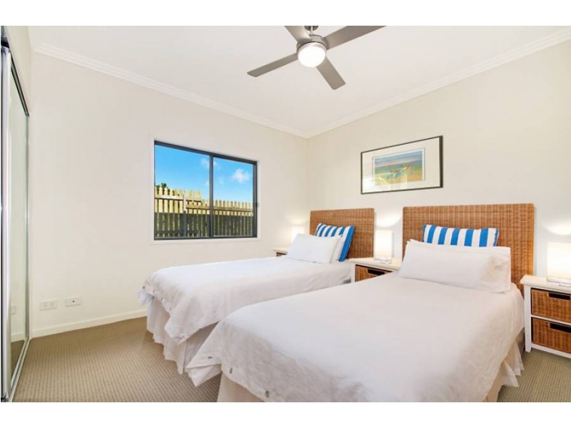 16 Teak Street, Maleny QLD 4552