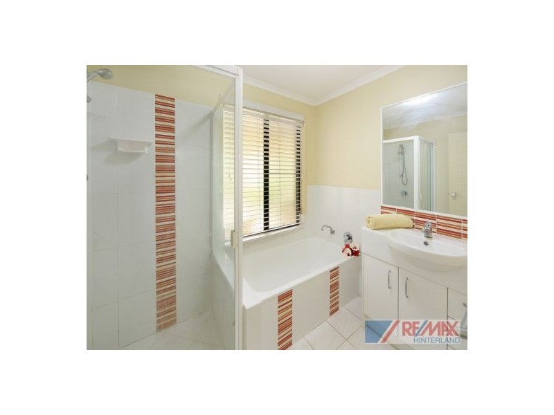 30 Water Gum Crescent, Maleny QLD 4552