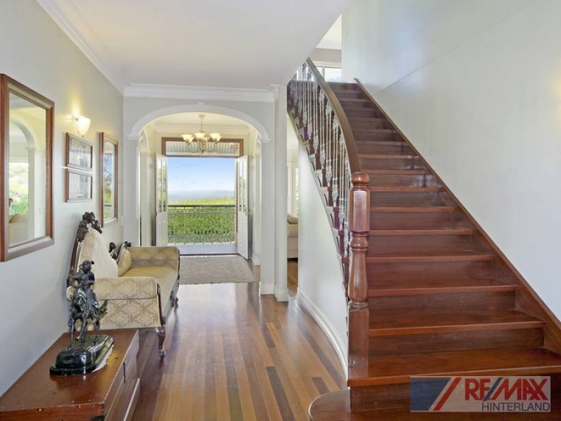 614 Mountain View Road, Maleny QLD 4552