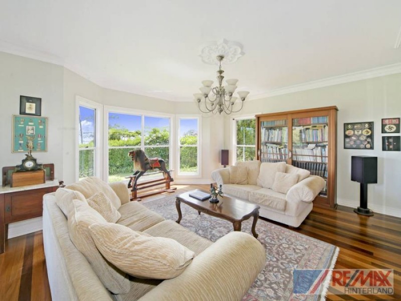 614 Mountain View Road, Maleny QLD 4552