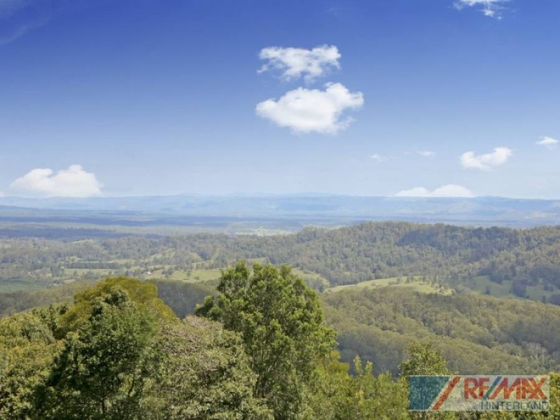 614 Mountain View Road, Maleny QLD 4552