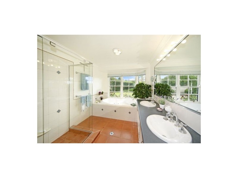 162 Ruddle Drive, Maleny QLD 4552