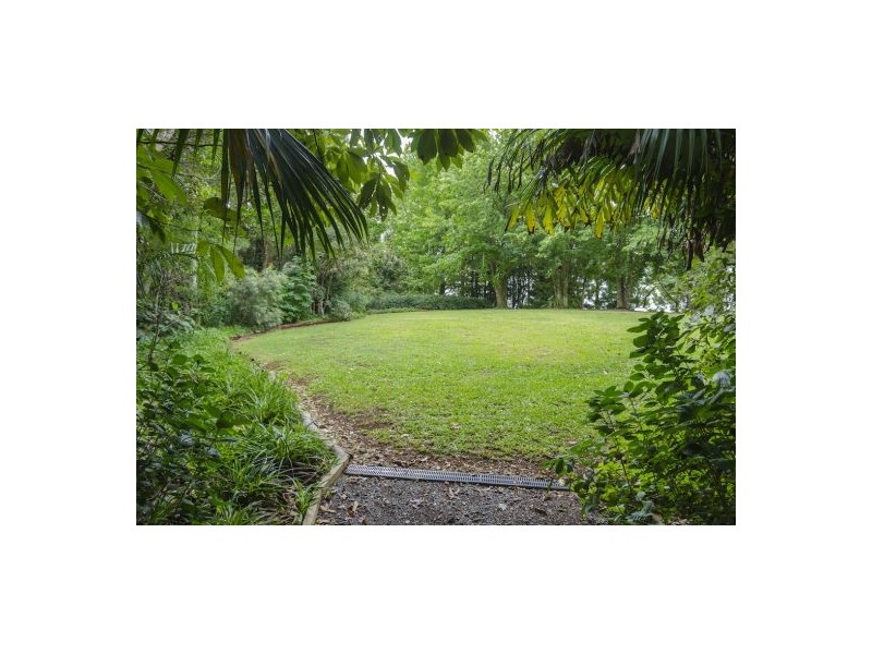 162 Ruddle Drive, Maleny QLD 4552