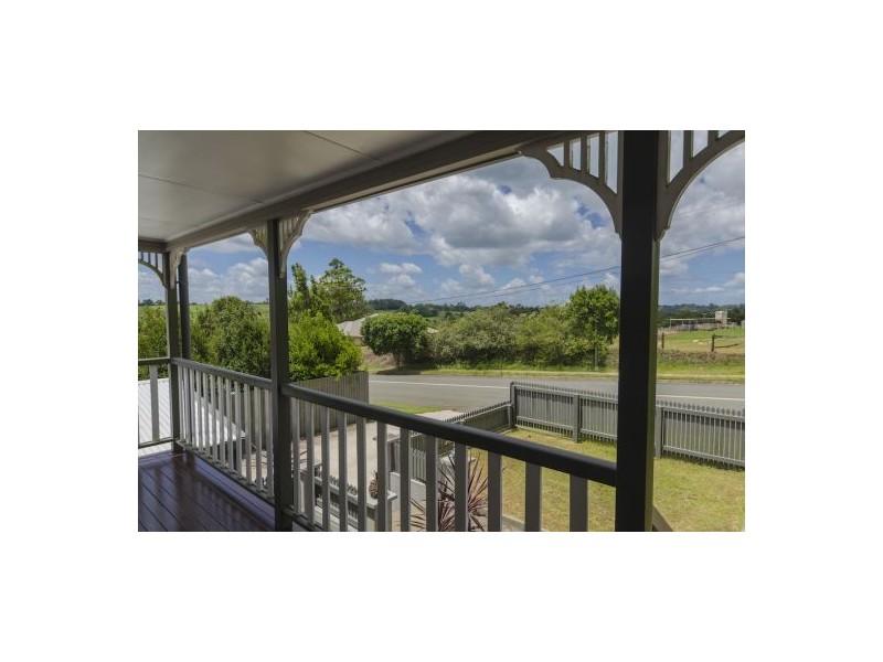 53 Bunya Street, Maleny QLD 4552