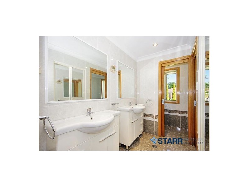 11 Prosser Ave, Padstow NSW 2211