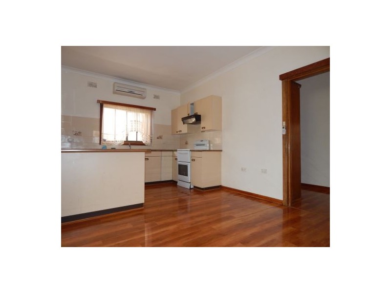 102 Cooper Road, Birrong NSW 2143