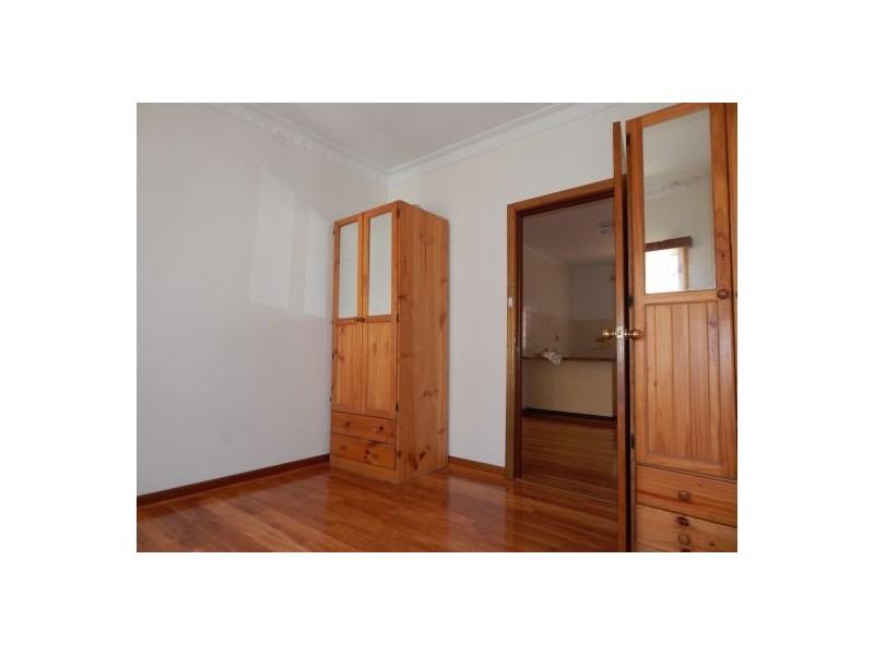 102 Cooper Road, Birrong NSW 2143