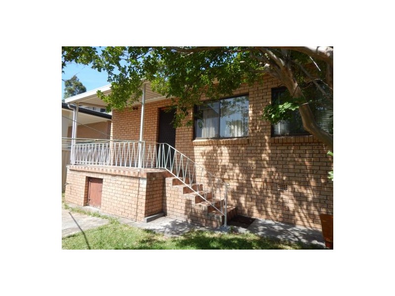 102 Cooper Road, Birrong NSW 2143