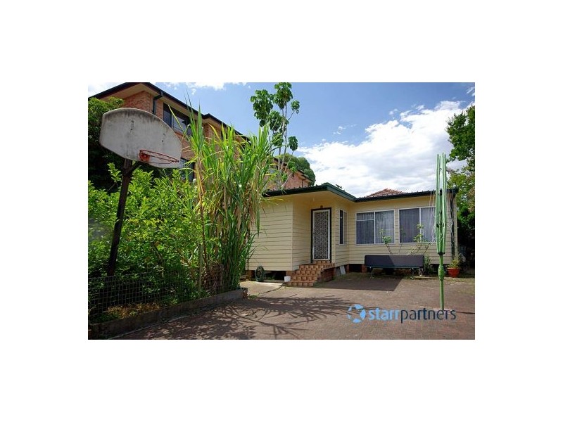 35 De Witt St, Bankstown NSW 2200