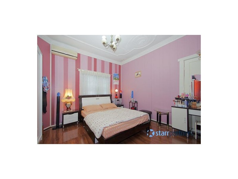 35 De Witt St, Bankstown NSW 2200