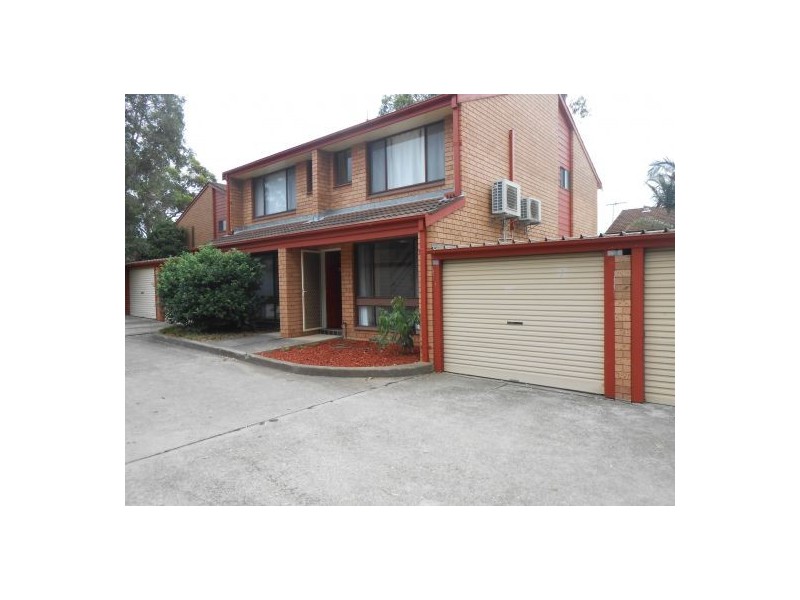 7/5 Amaranthus Place, Macquarie Fields NSW 2564