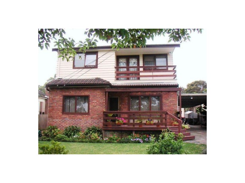 30 Larien Crescent, Birrong NSW 2143